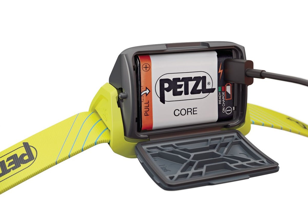 Prožektorius Petzl Tikka Core 450lm