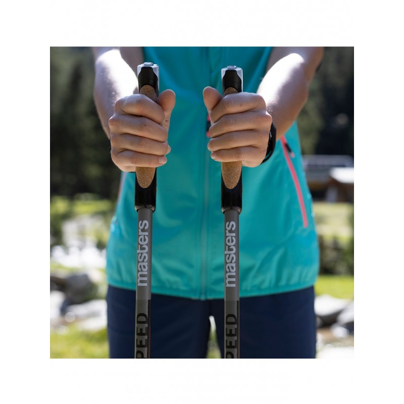 Šiaurietiško ėjimo lazdos pradedantiesiems – tvirtos ir reguliuojamos | Aktyvauk